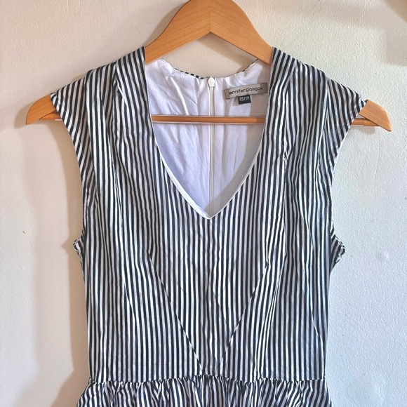 Jennifer Glasgow Striped Midi Dress (XS) – Canadian Designer - Picture 5 of 6